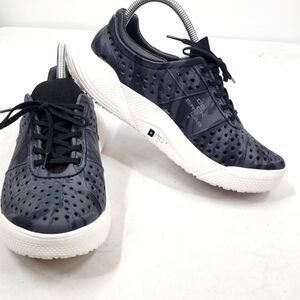 Deckers X Lab X-SCAPE Baja Black White Land Water Sneakers M9.5 W11